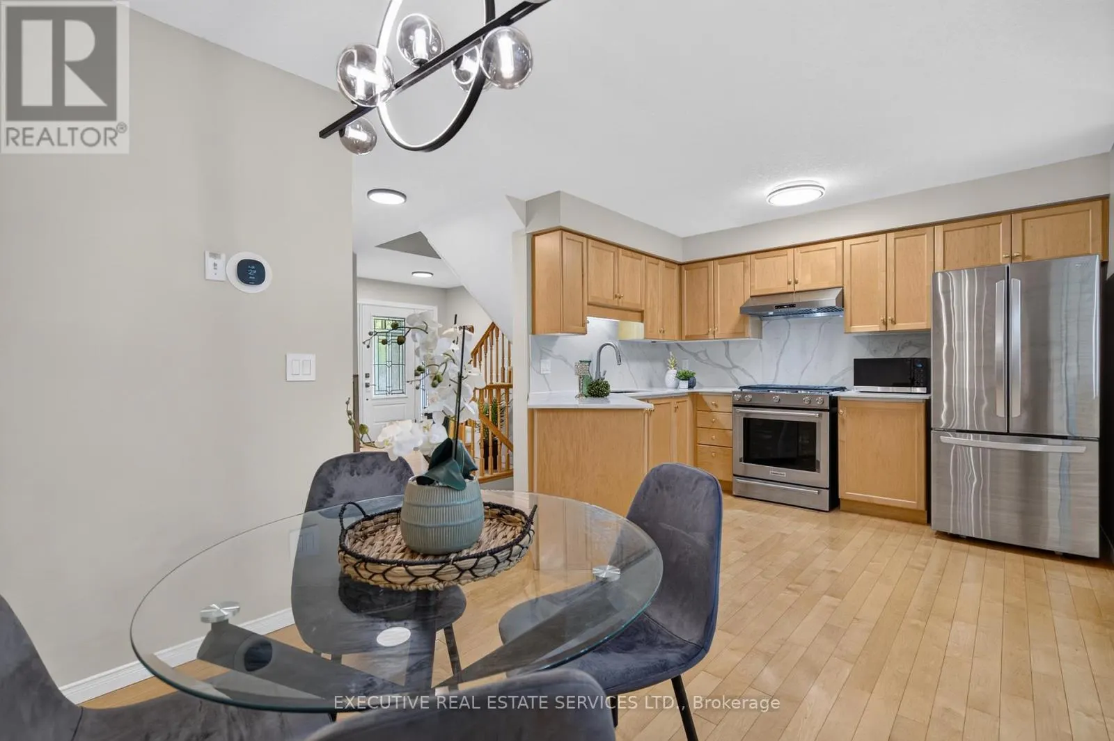 427 BEAVER CREEK ROAD