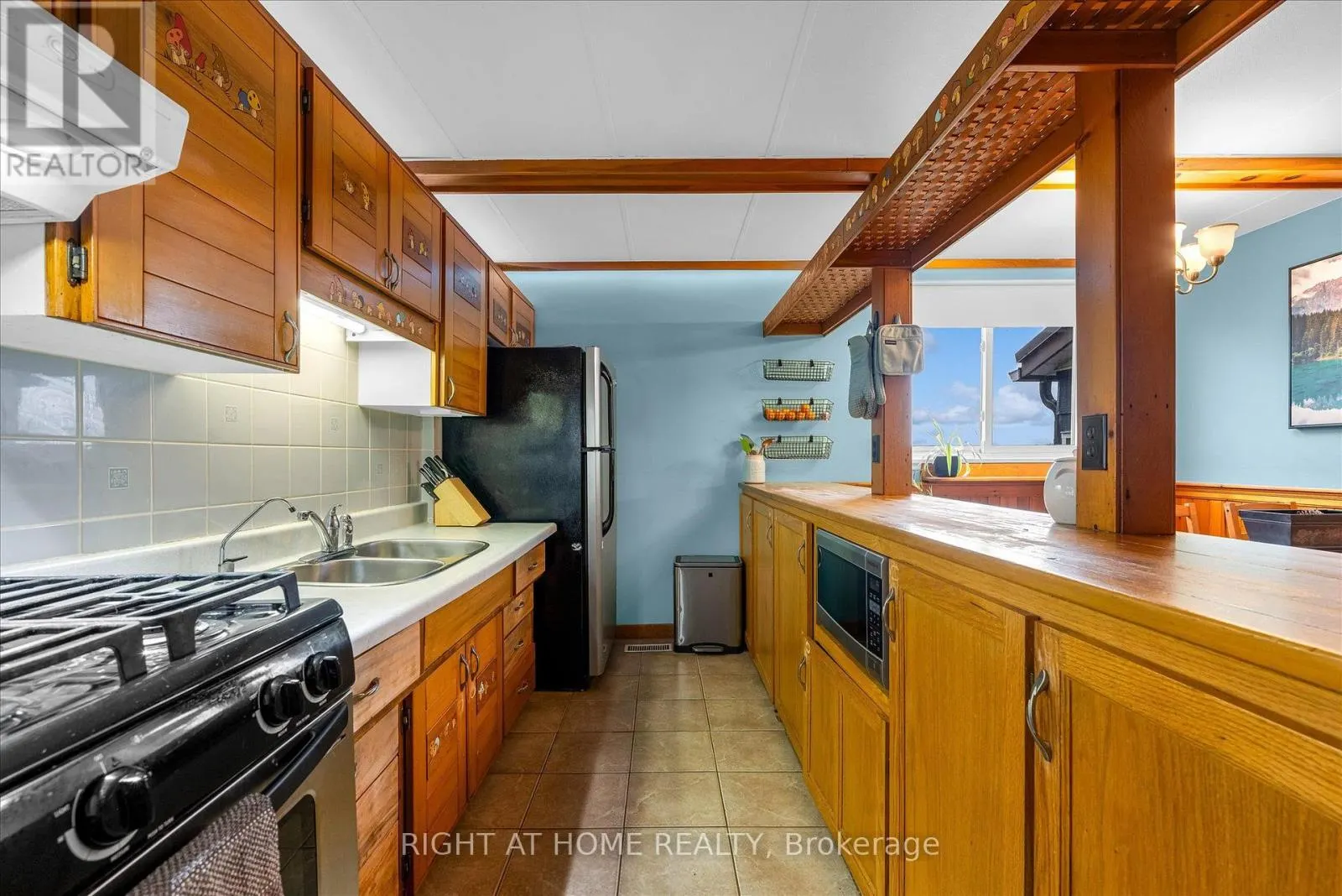 404 CONCESSION 5 ROAD