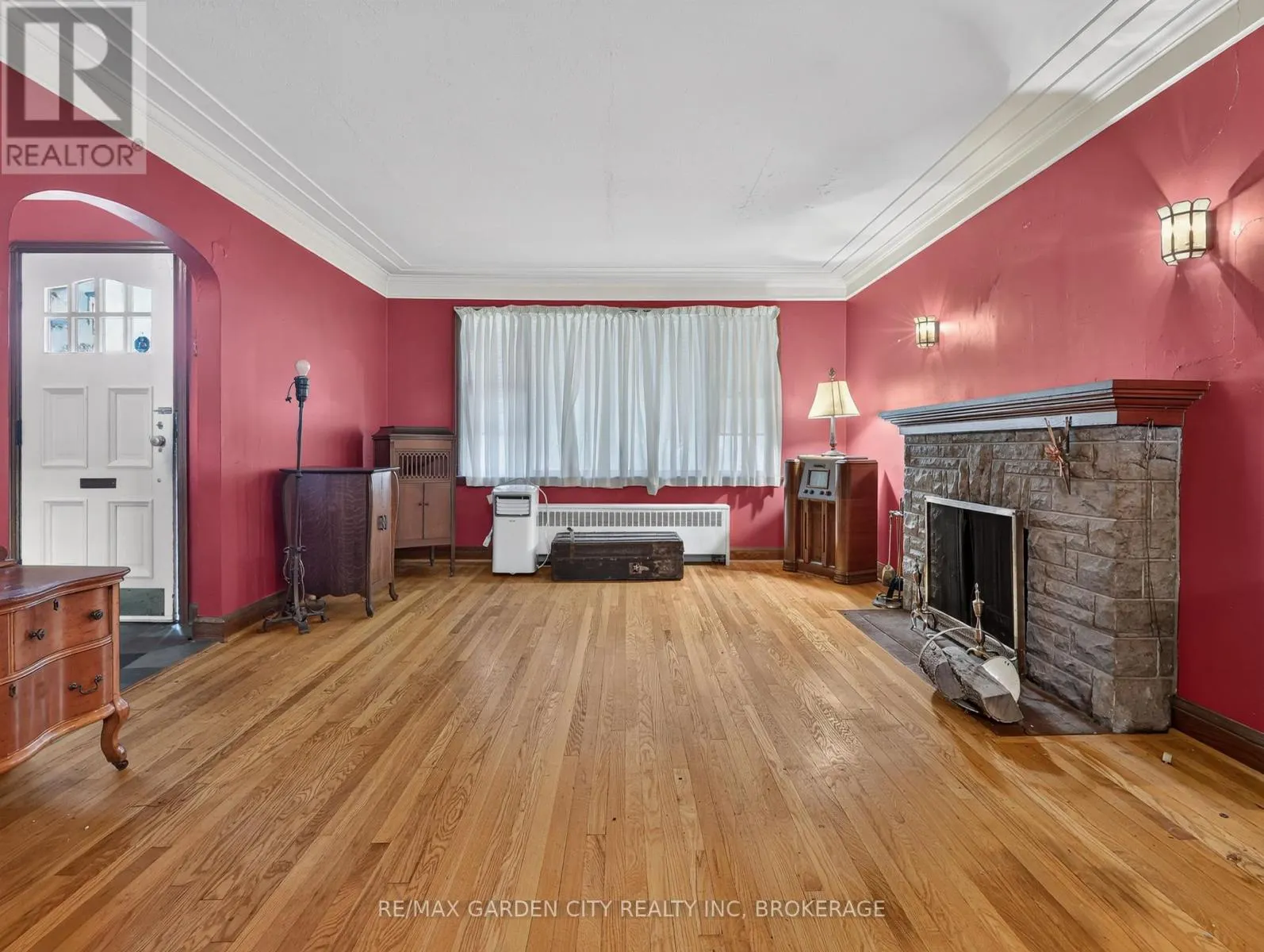 136 HIGHLAND AVENUE