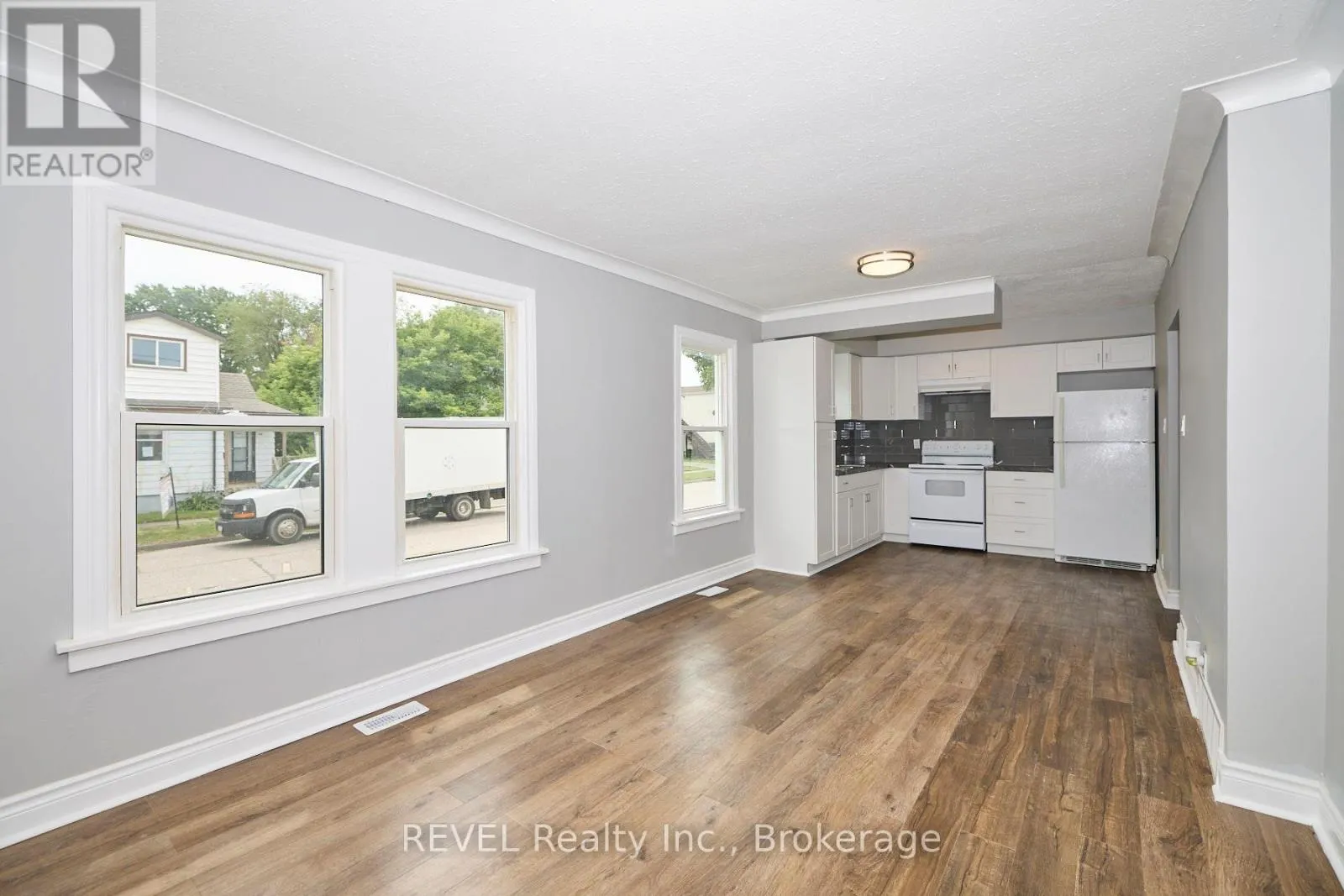 43 COSBY AVENUE