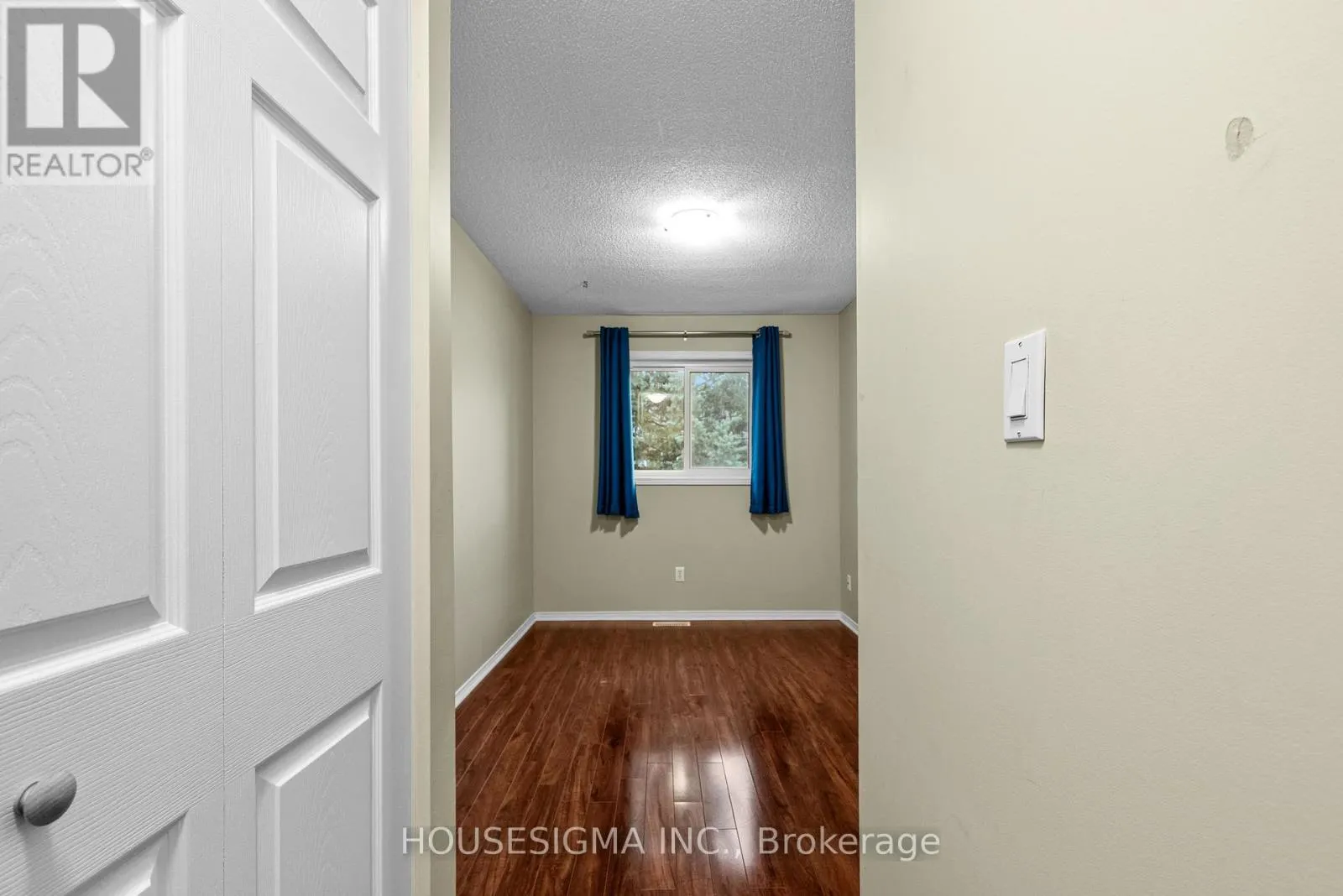 42 - 589 BEECHWOOD DRIVE