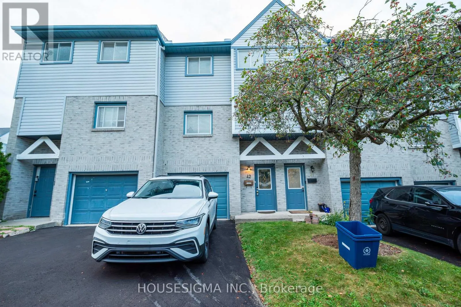 42 - 589 BEECHWOOD DRIVE