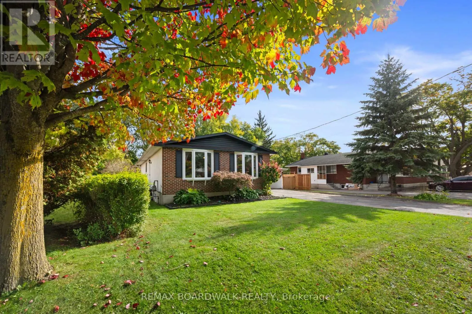 353 CHURCHILL ROAD E
