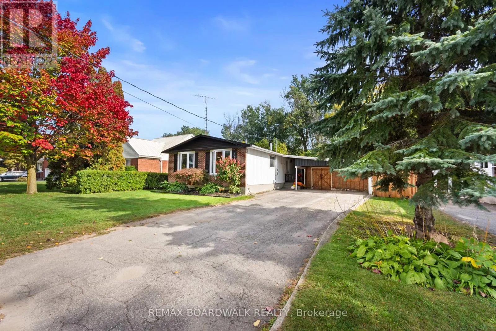 353 CHURCHILL ROAD E