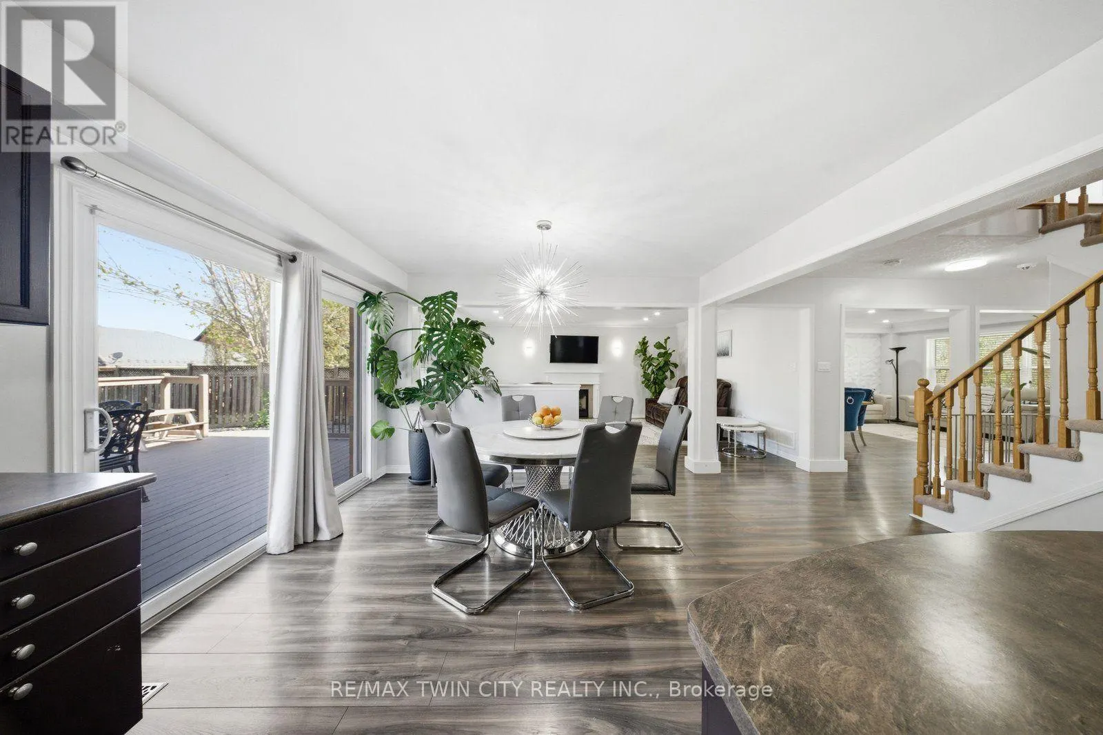 #UPPER - 20 WEBB AVENUE