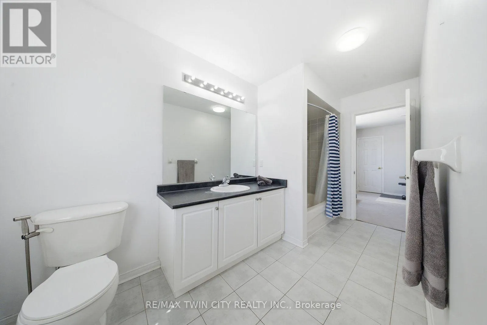 #UPPER - 20 WEBB AVENUE
