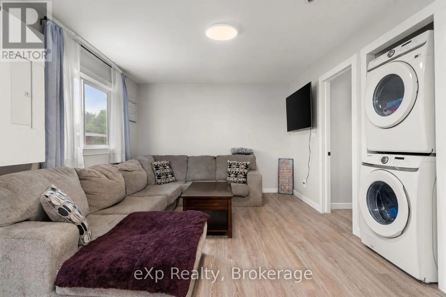 UNIT A - 89 COLLEGE STREET E #Unit A