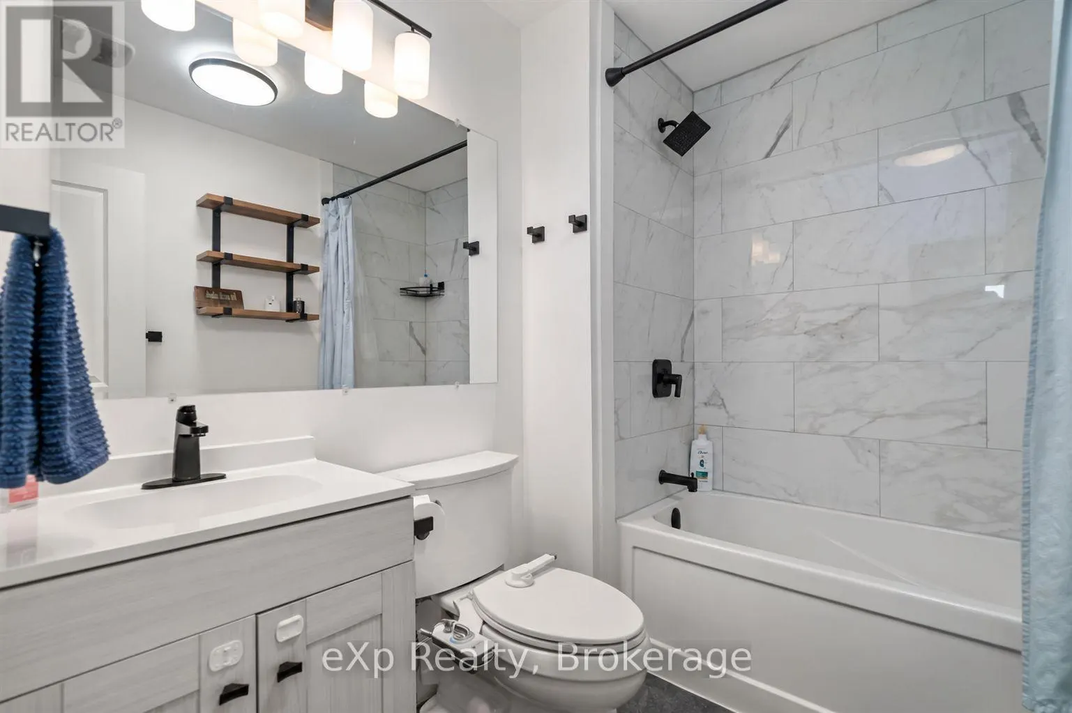 UNIT A - 89 COLLEGE STREET E #Unit A