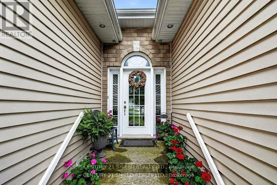 67 FRONT ST STREET