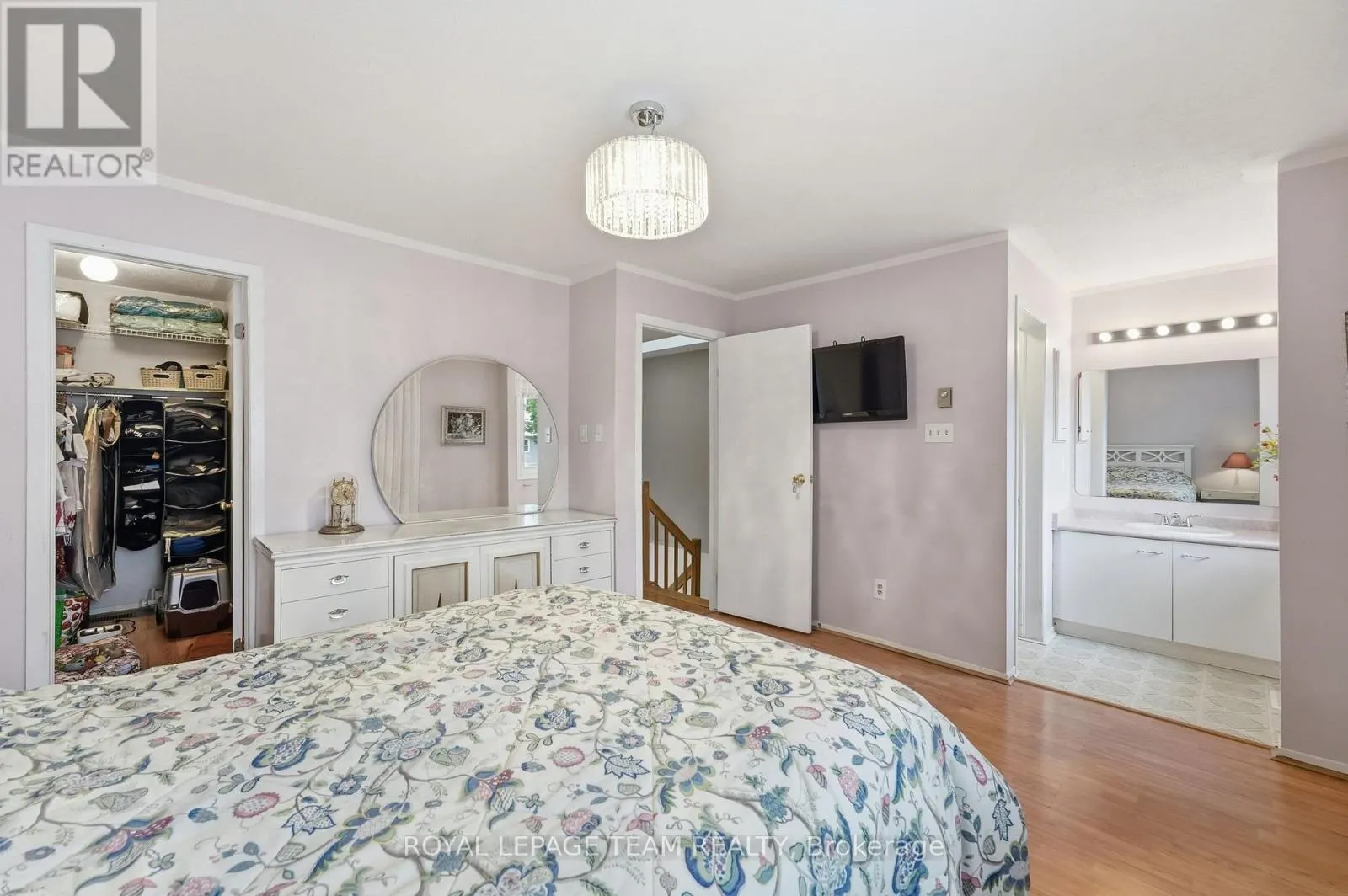 66 ARMADALE CRESCENT