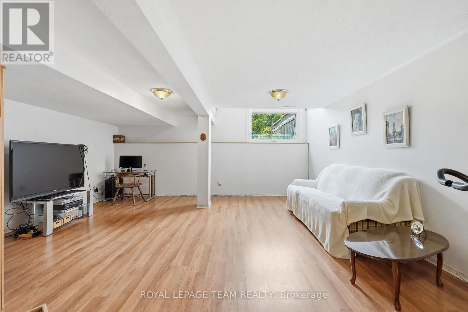 66 ARMADALE CRESCENT