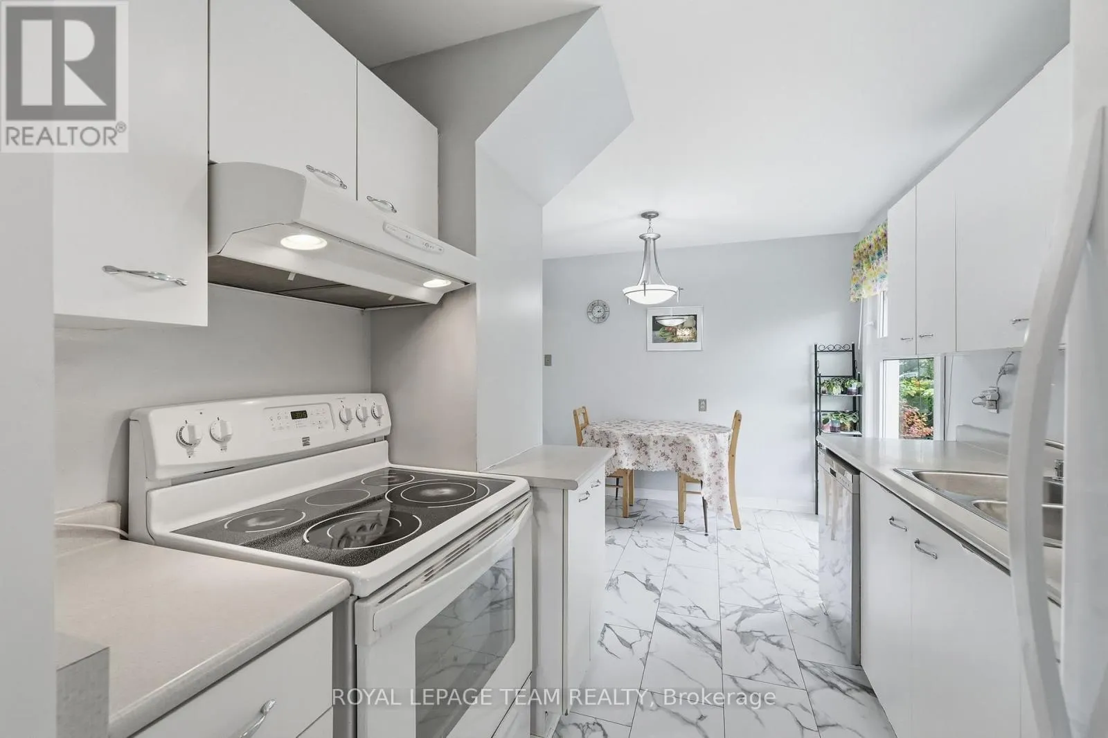 66 ARMADALE CRESCENT