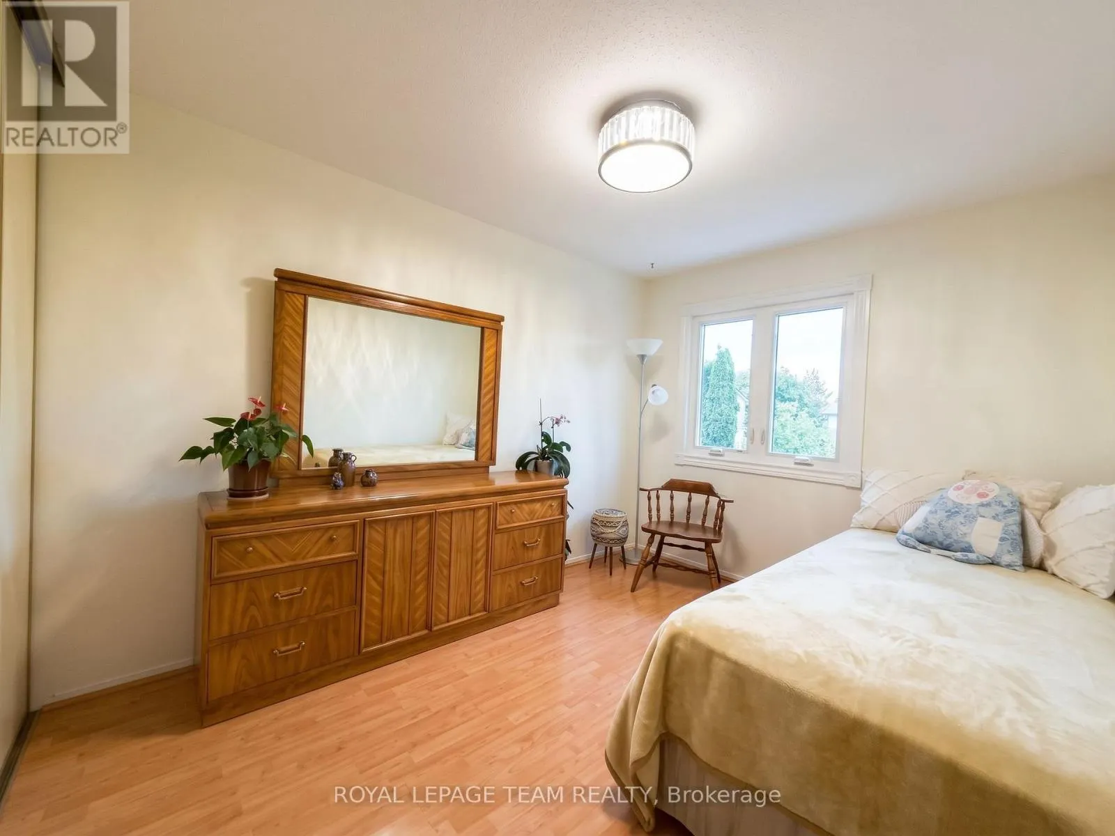 66 ARMADALE CRESCENT