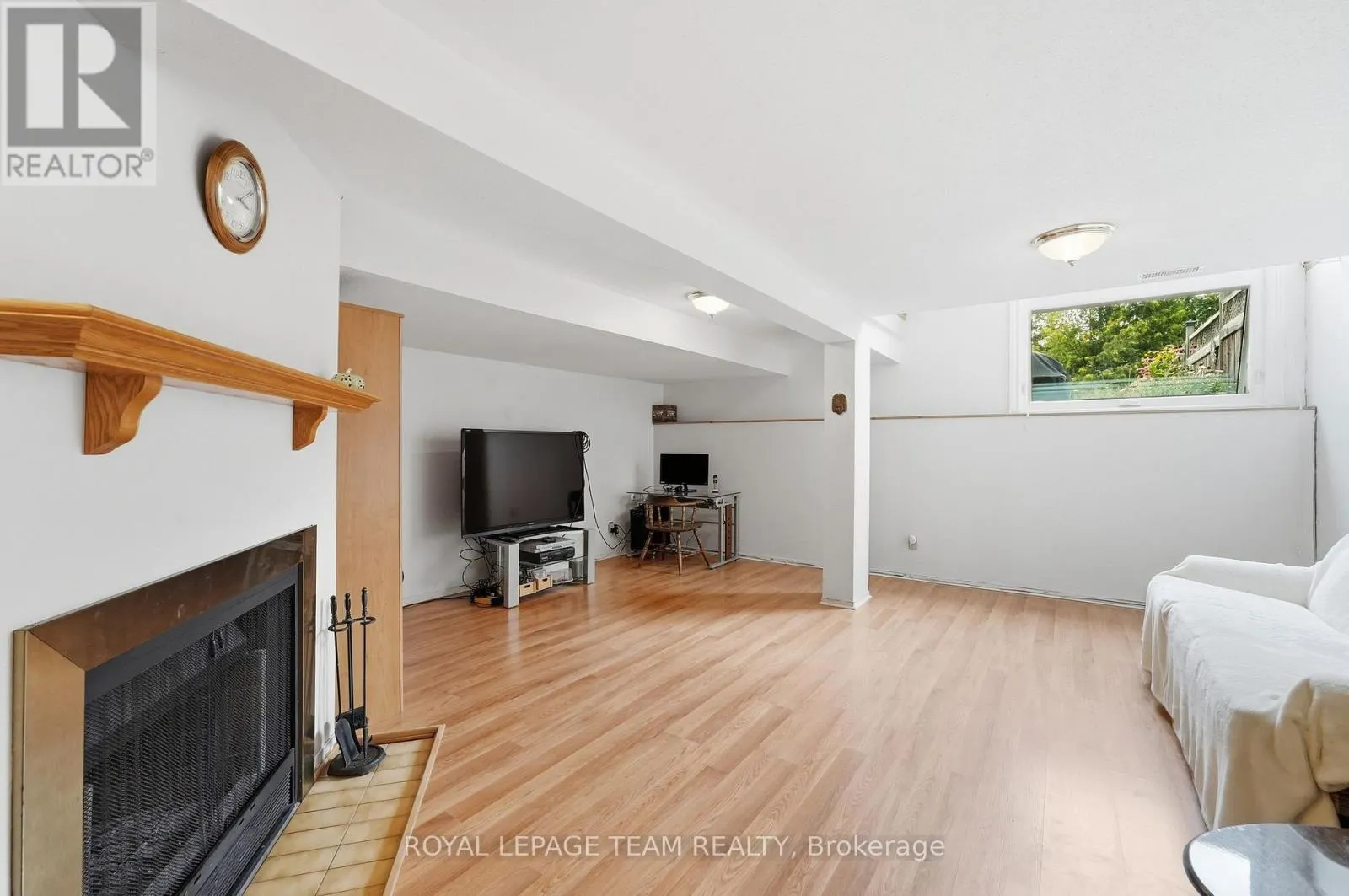 66 ARMADALE CRESCENT