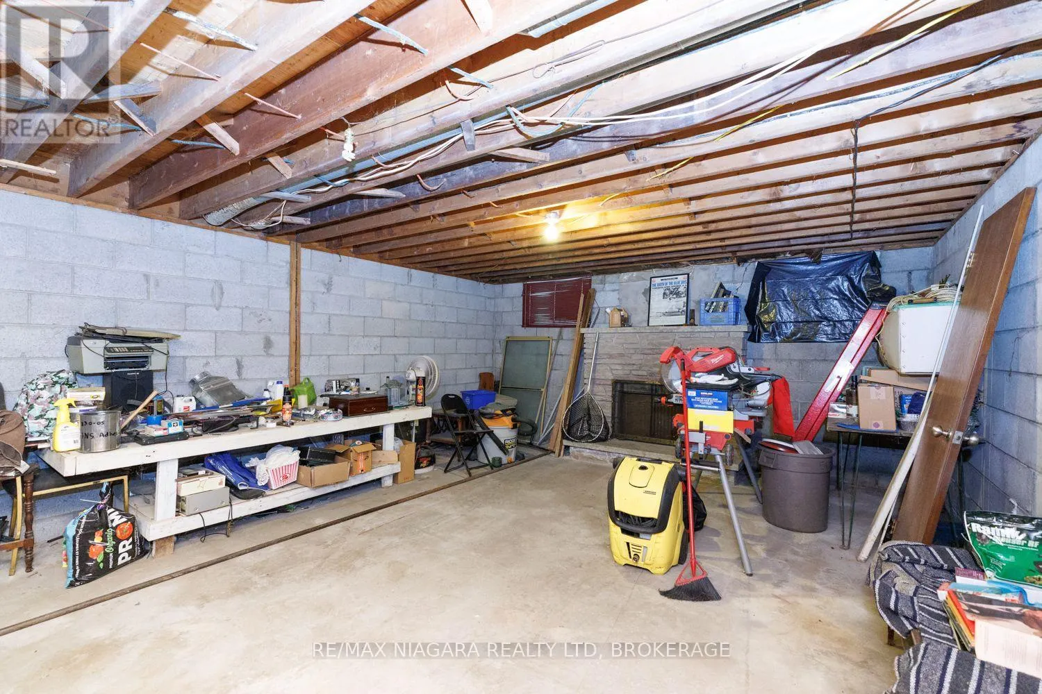 567 LYONS CREEK ROAD