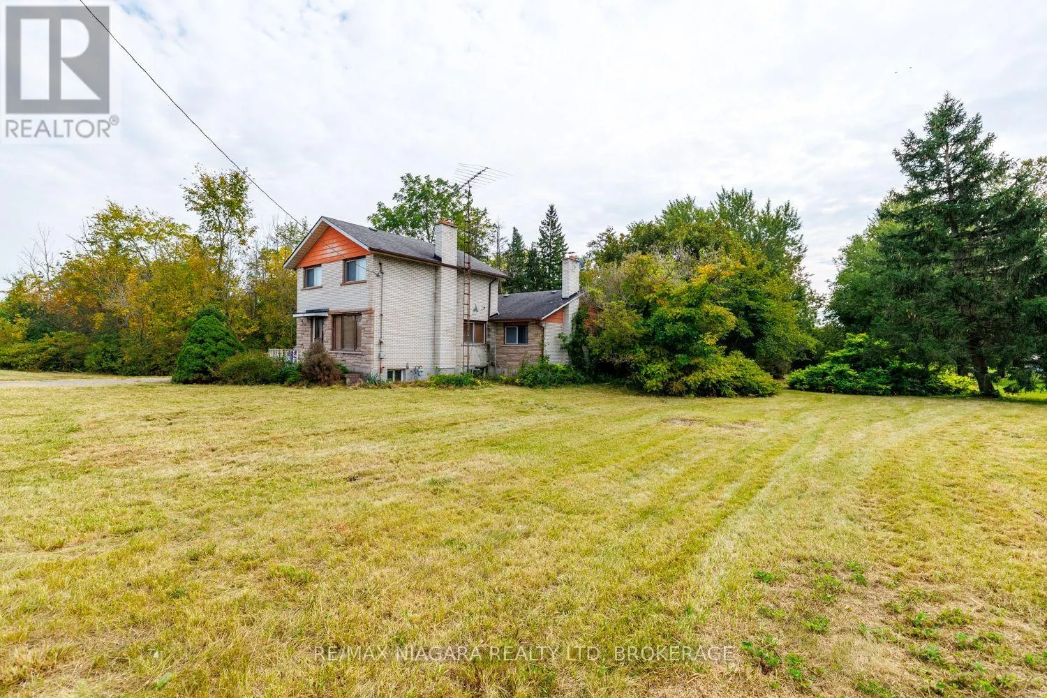 567 LYONS CREEK ROAD