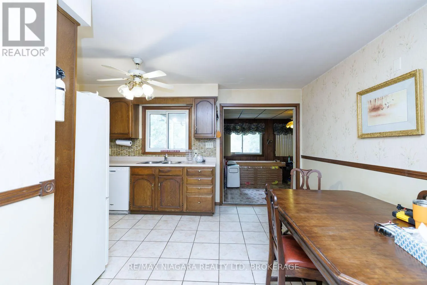 567 LYONS CREEK ROAD