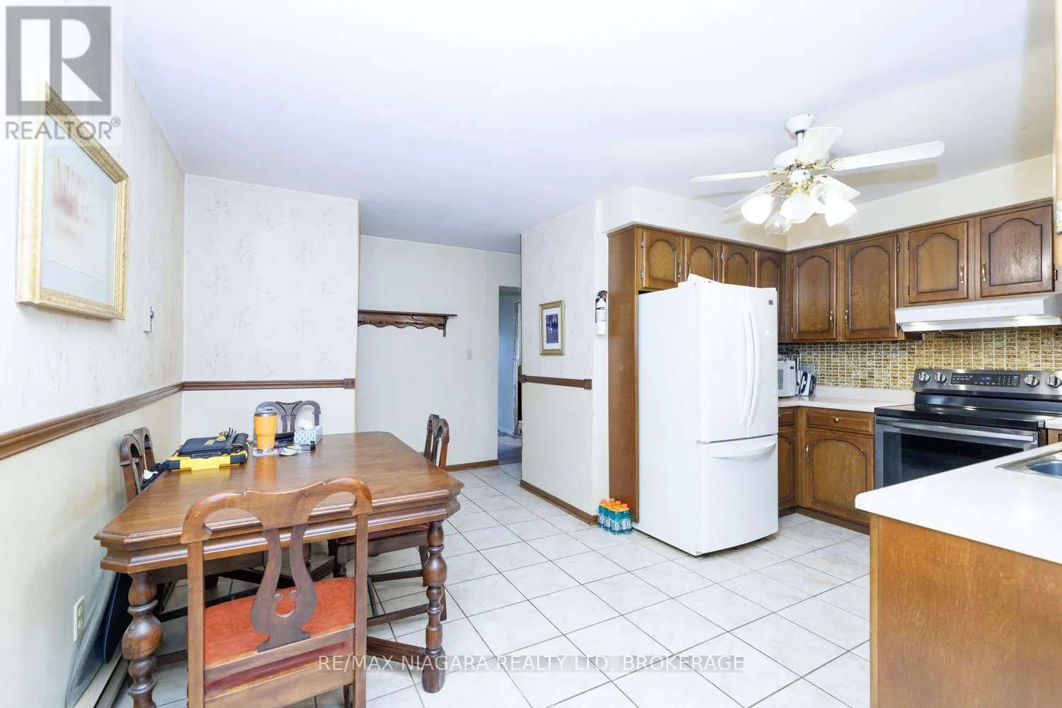 567 LYONS CREEK ROAD