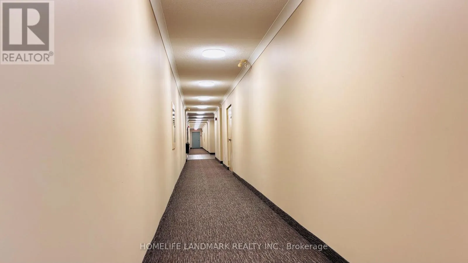 207 - 300 KEATS WAY