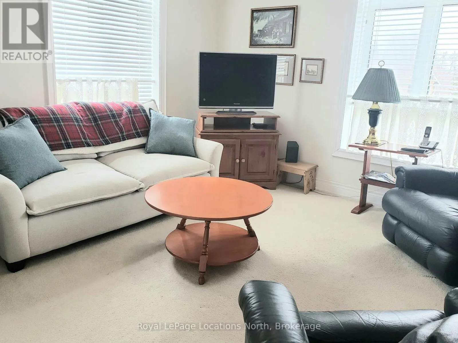 201 - 25 BEAVER STREET S #201