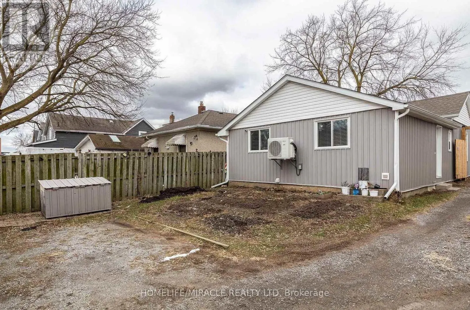 36 DIVISION STREET