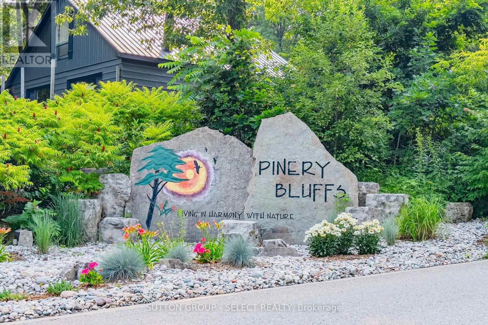 10142 PINERY BLUFFS ROAD
