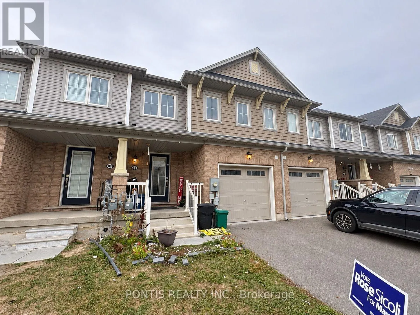 86 MUNRO CIRCLE