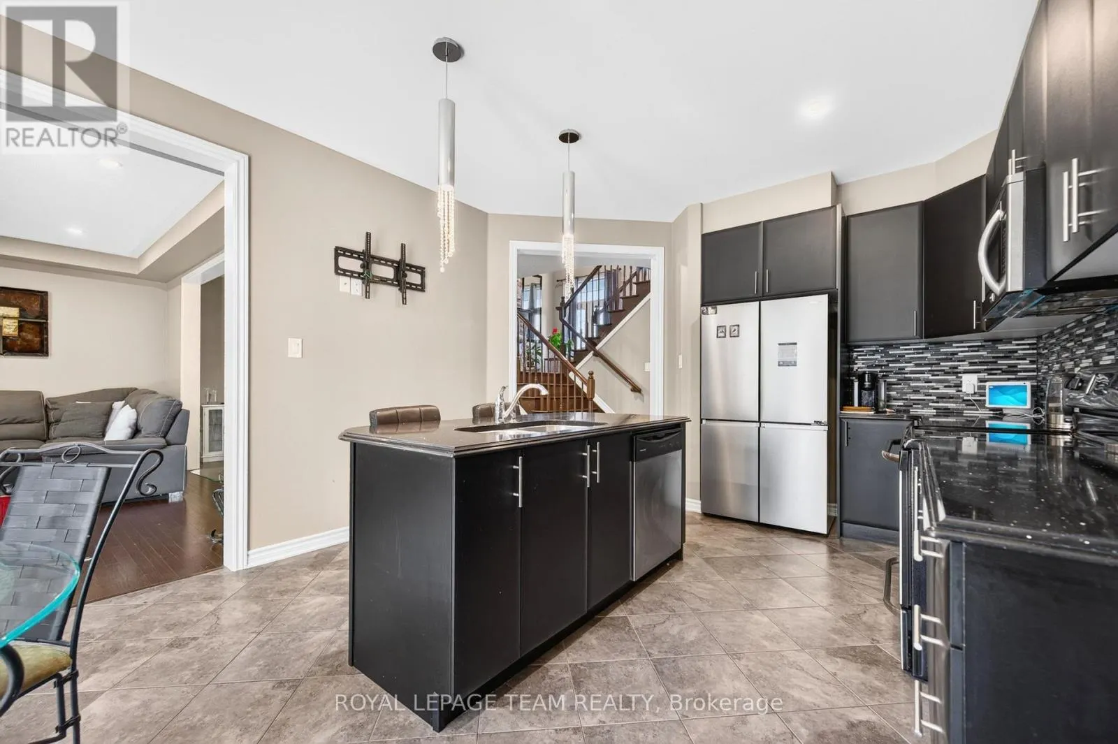340 GALLANTRY WAY