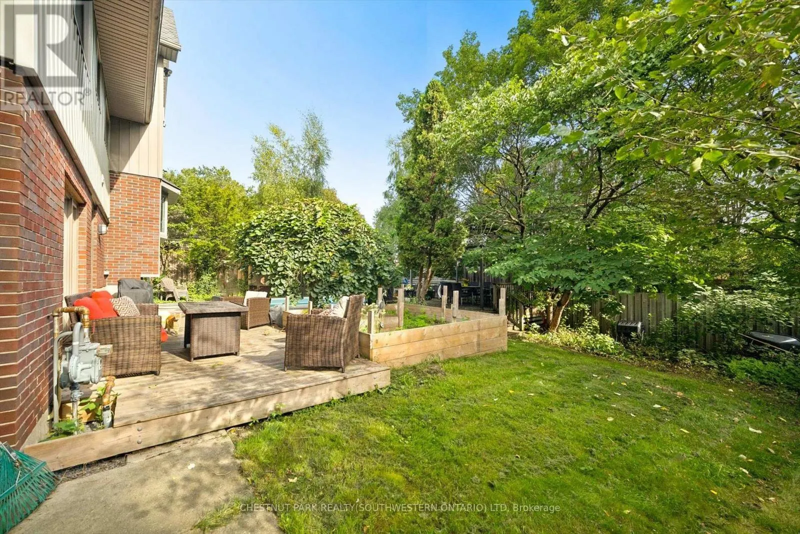75 LYON AVENUE