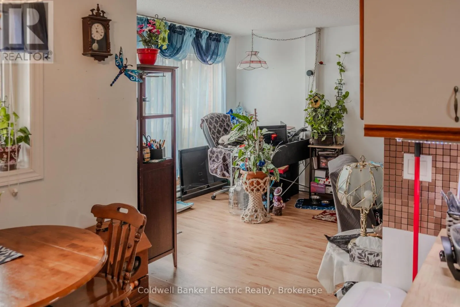 105 - 2185 WALKER AVENUE #105