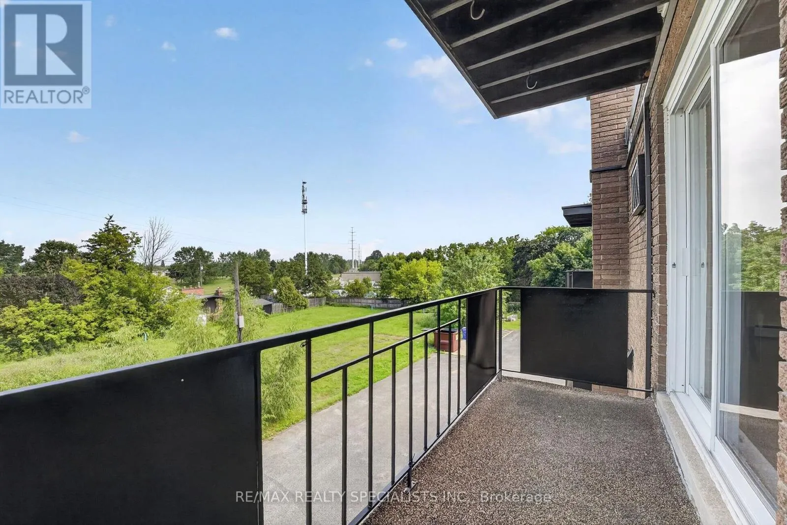 33 - 426 QUEENSTON STREET