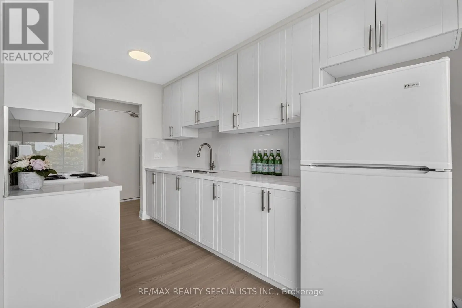33 - 426 QUEENSTON STREET
