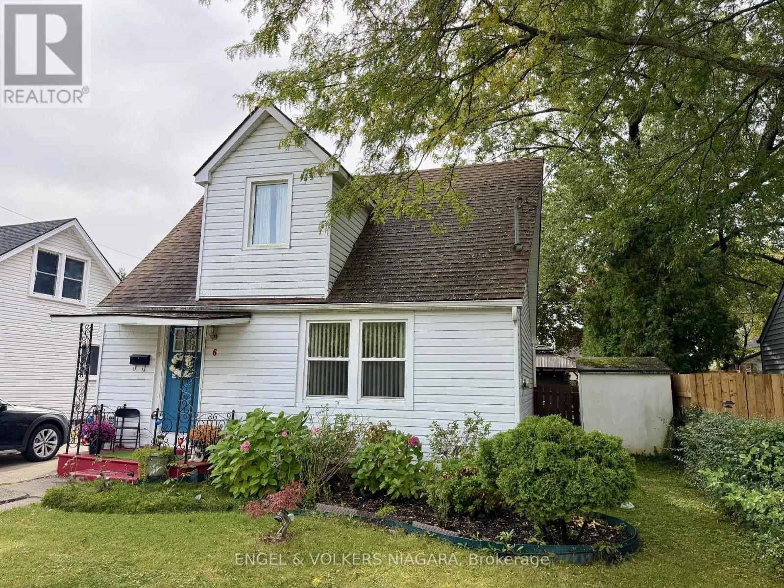 6 GLEN AVENUE