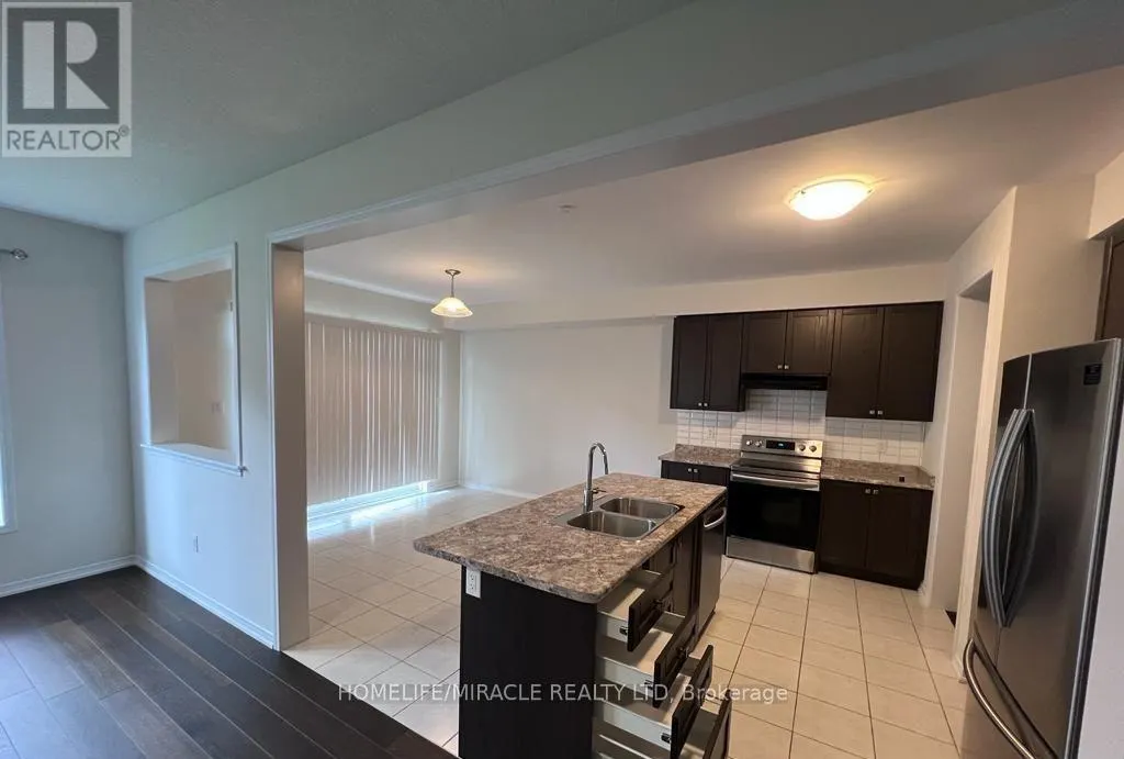 8702 CHICKORY TRAIL