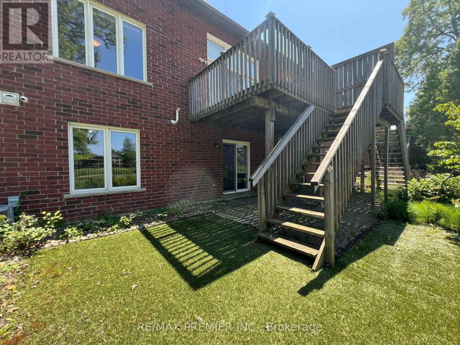 140 - 7673 GREEN VISTA GATE