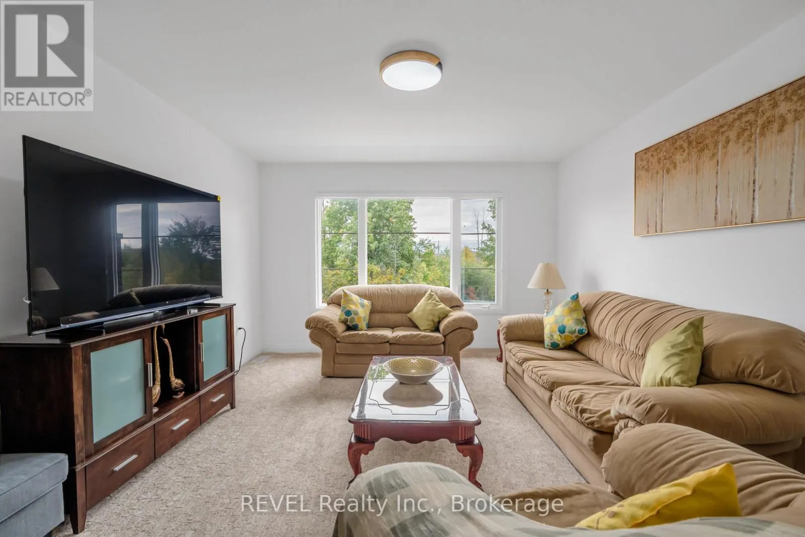 12 WESTCOTT ROAD