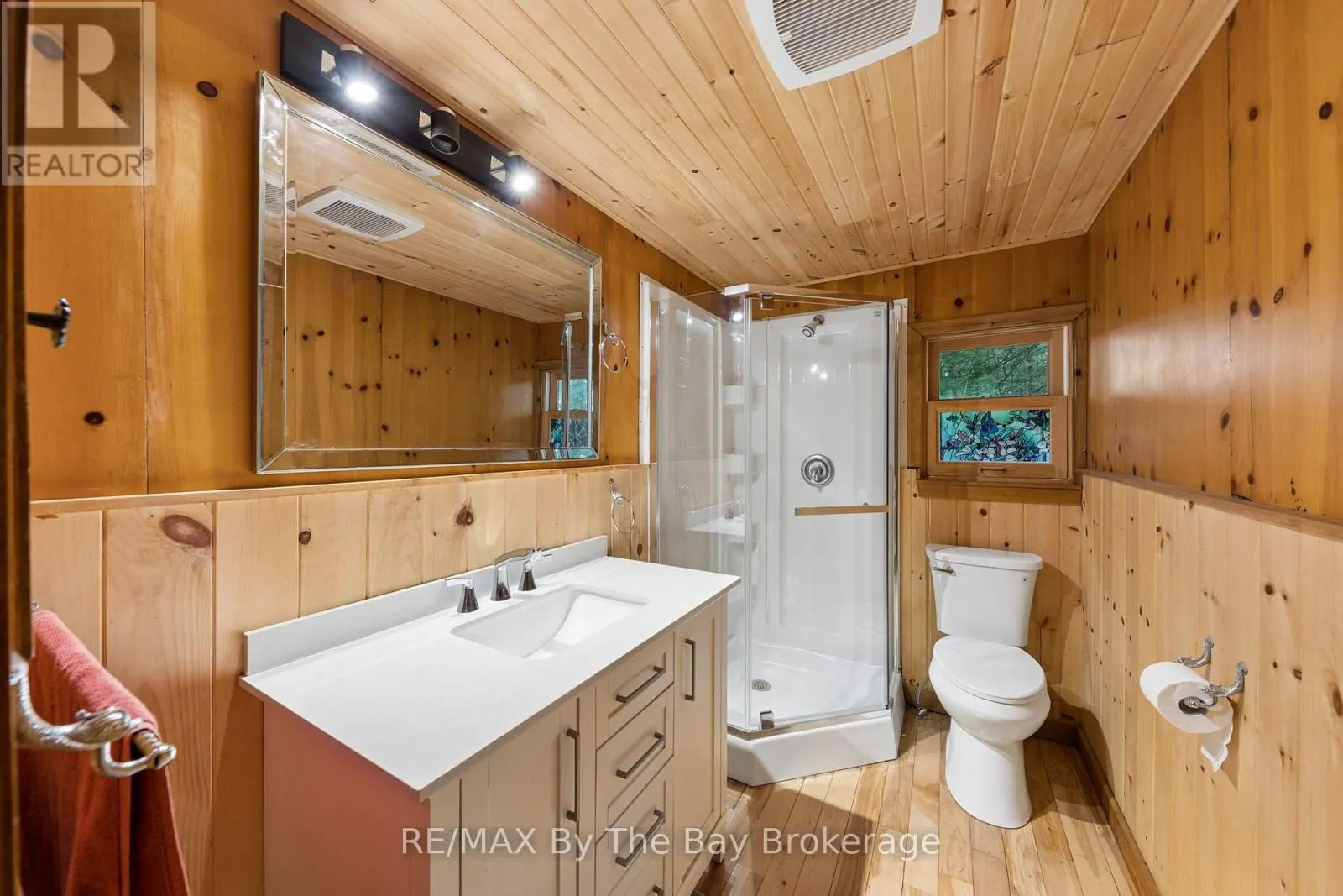10158 GEORGIAN BAY SHORE