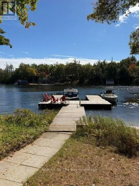 10158 GEORGIAN BAY SHORE