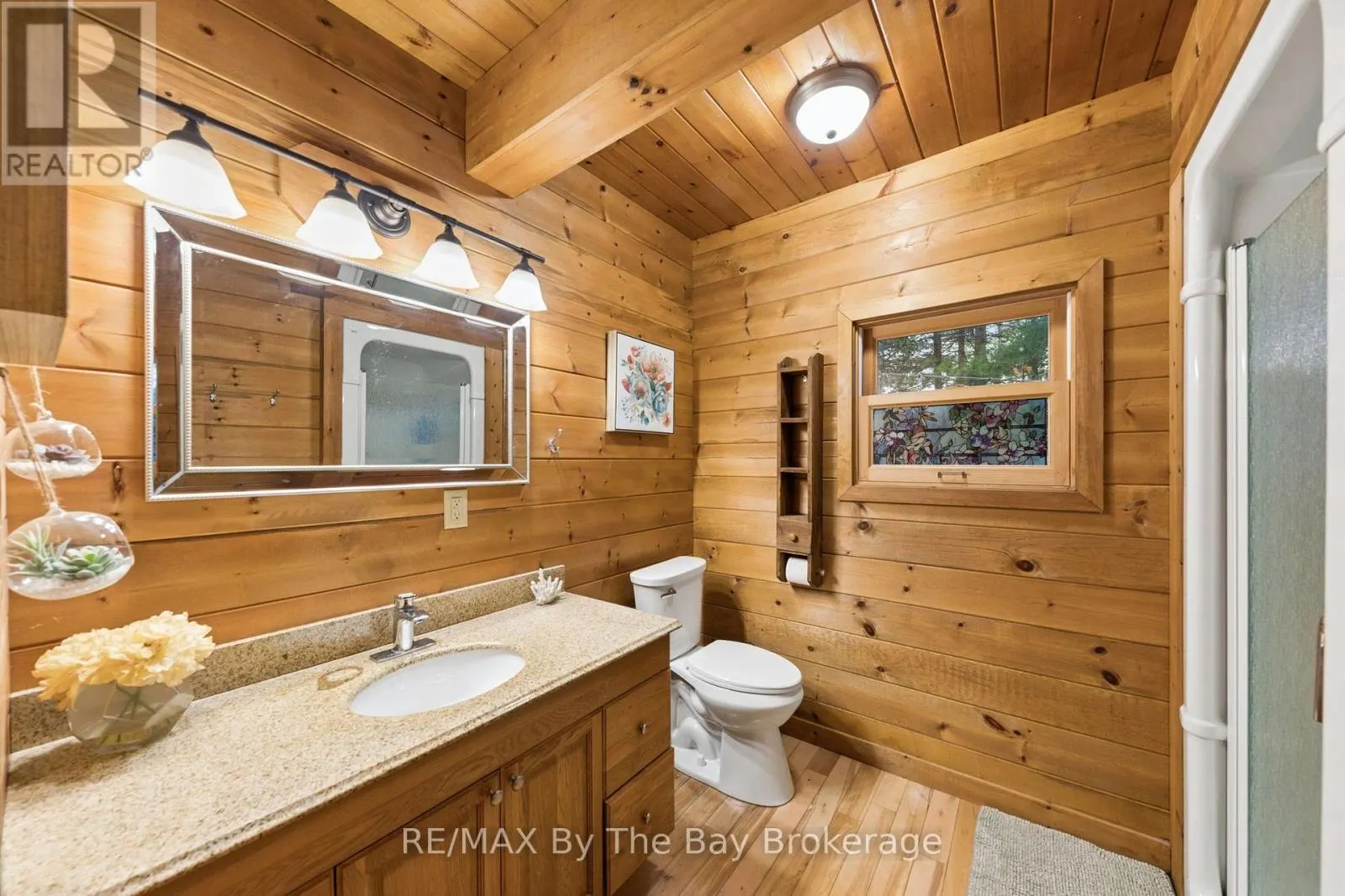 10158 GEORGIAN BAY SHORE