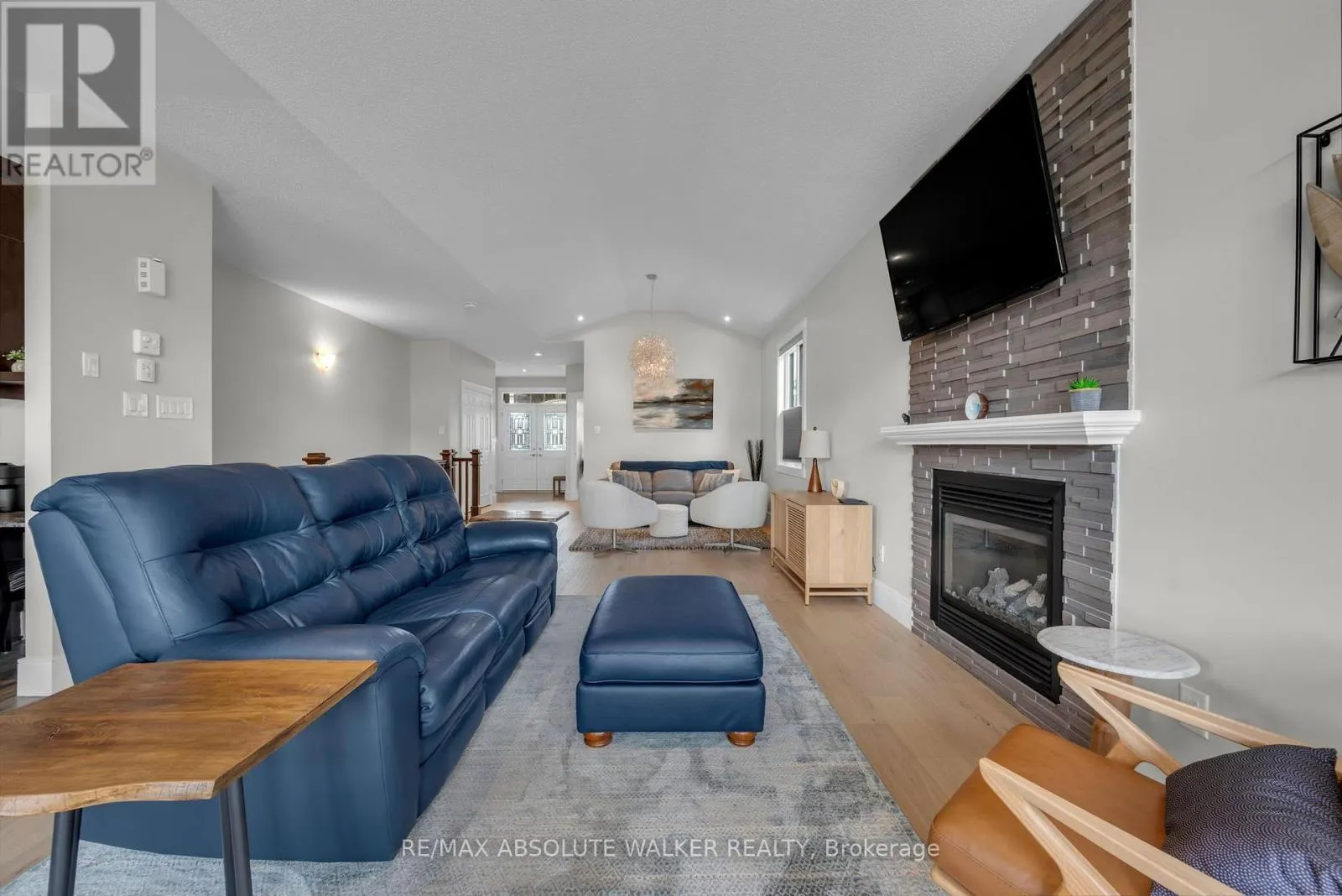 355 NESTLETON STREET