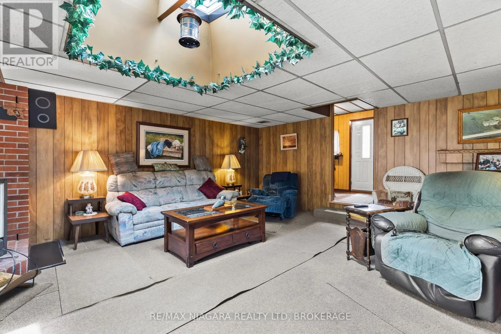 2249 NORTH SHORE DRIVE