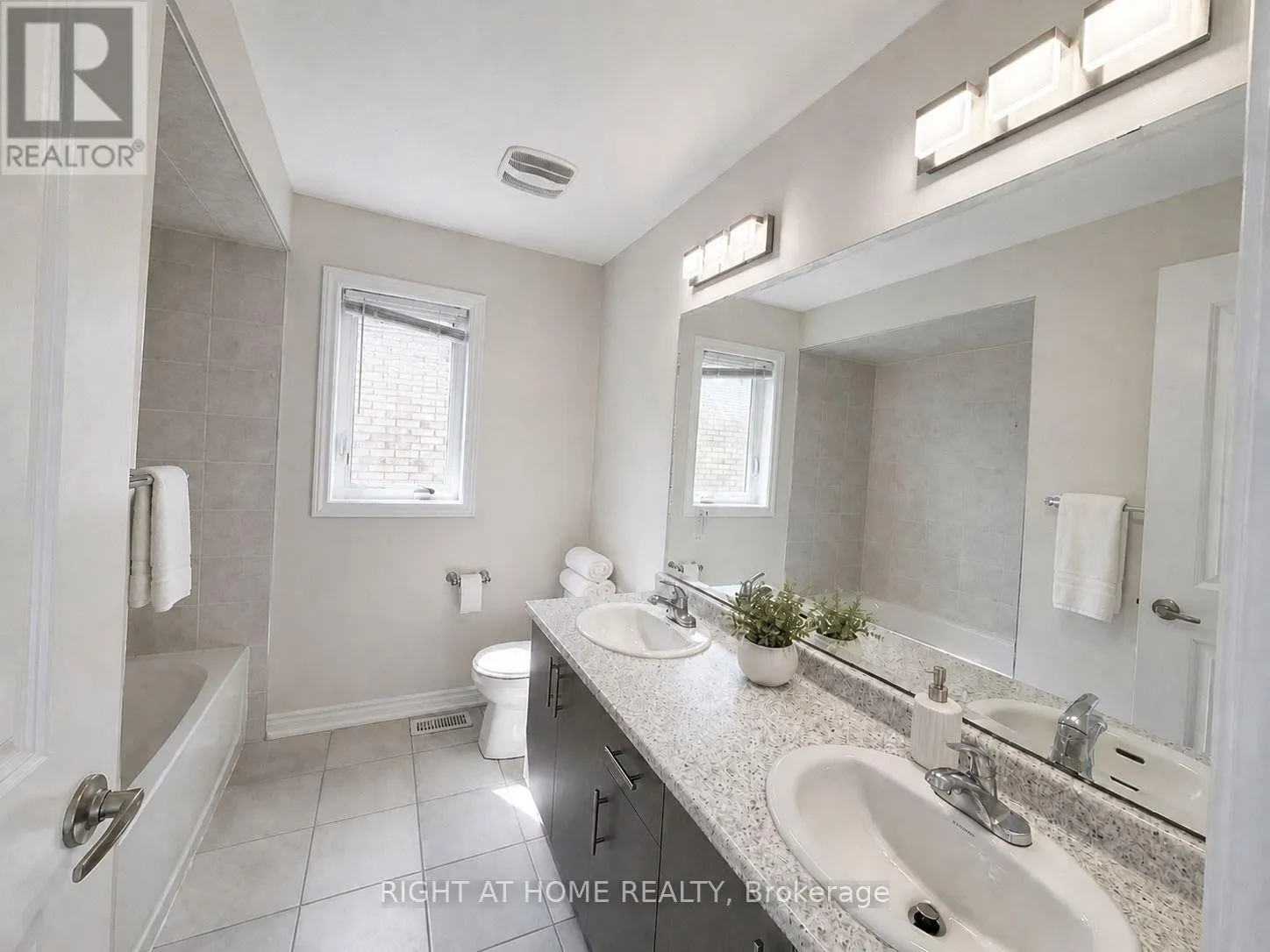 52 HEMING TRAIL