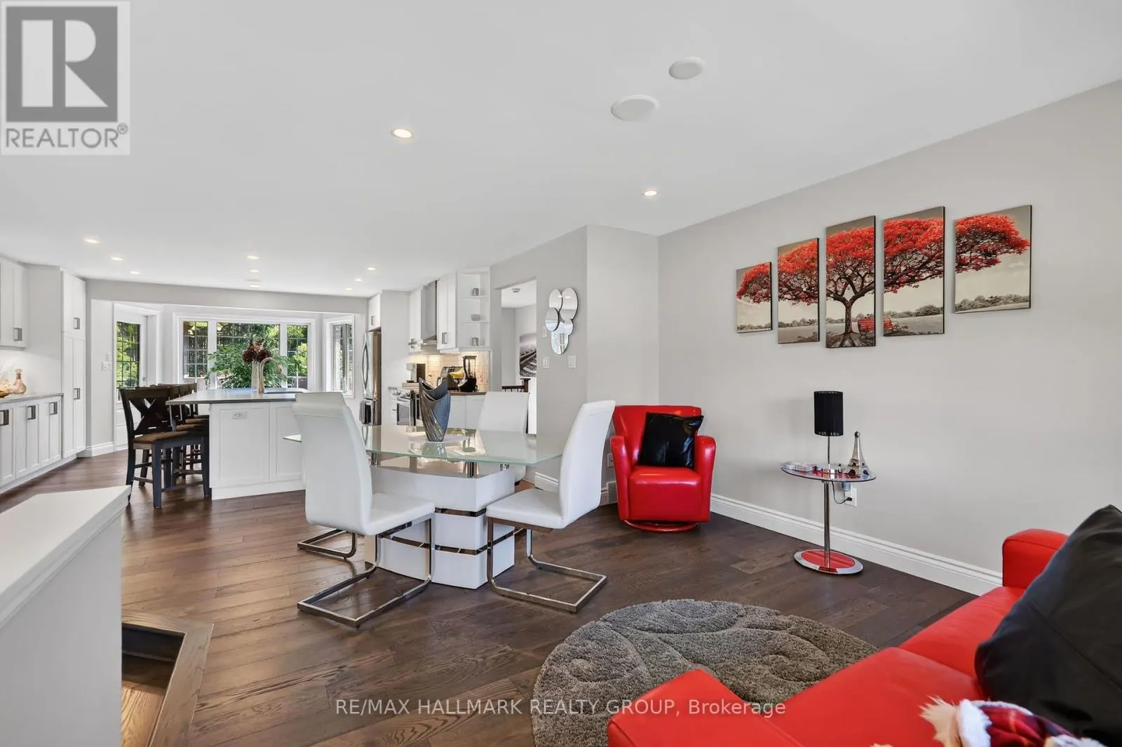 30 KIMBERLY AVENUE