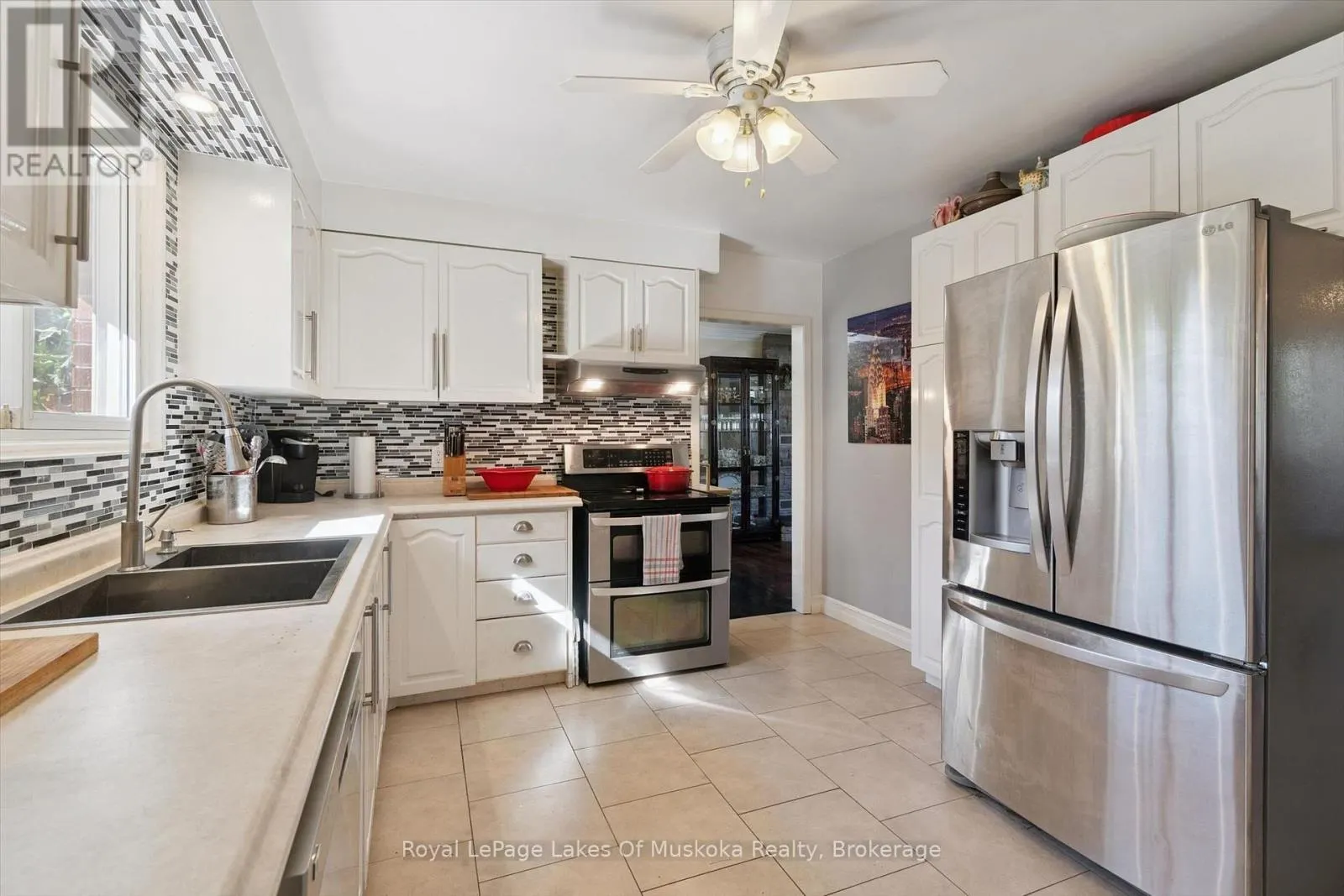 135 MUSKOKA BEACH ROAD
