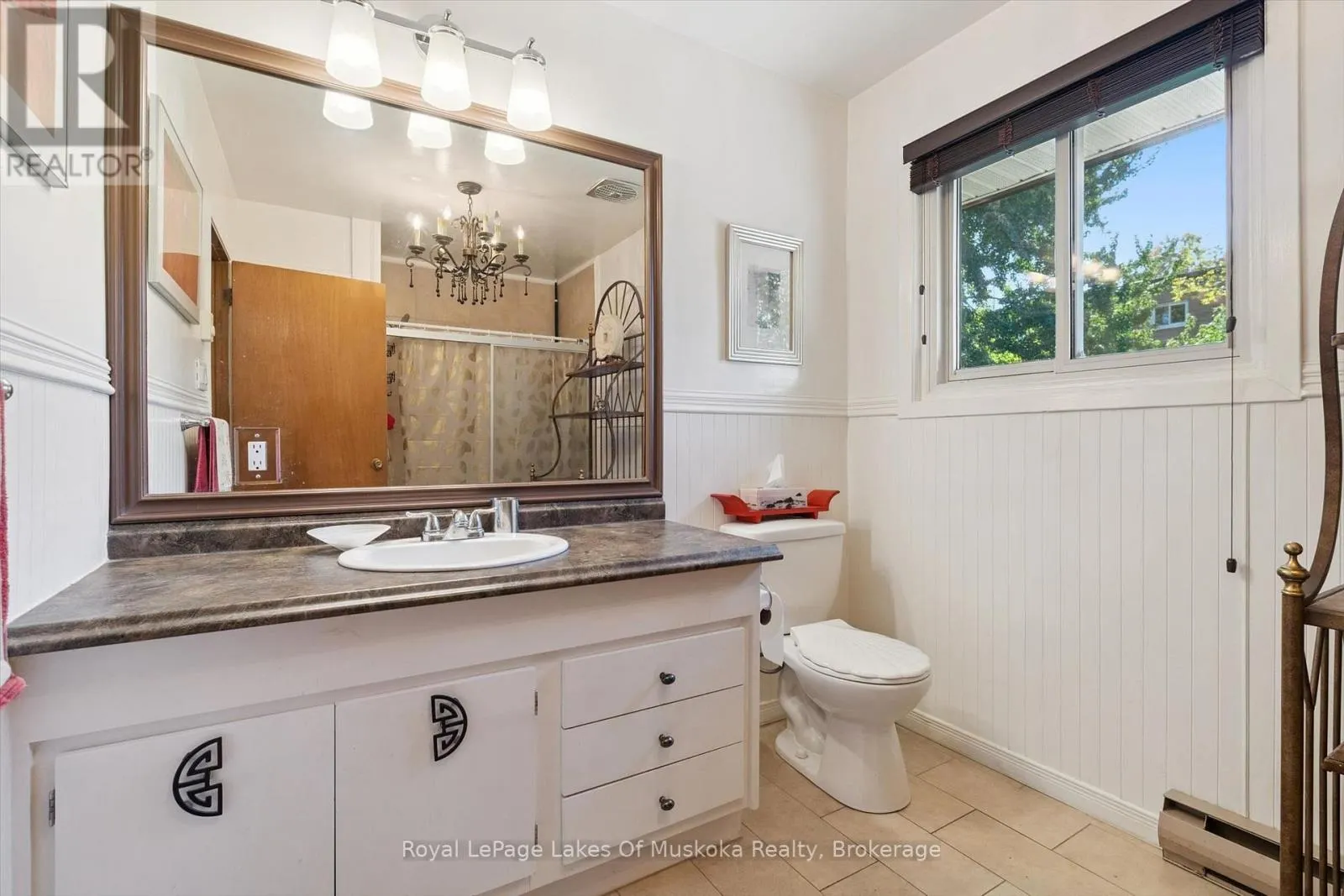 135 MUSKOKA BEACH ROAD