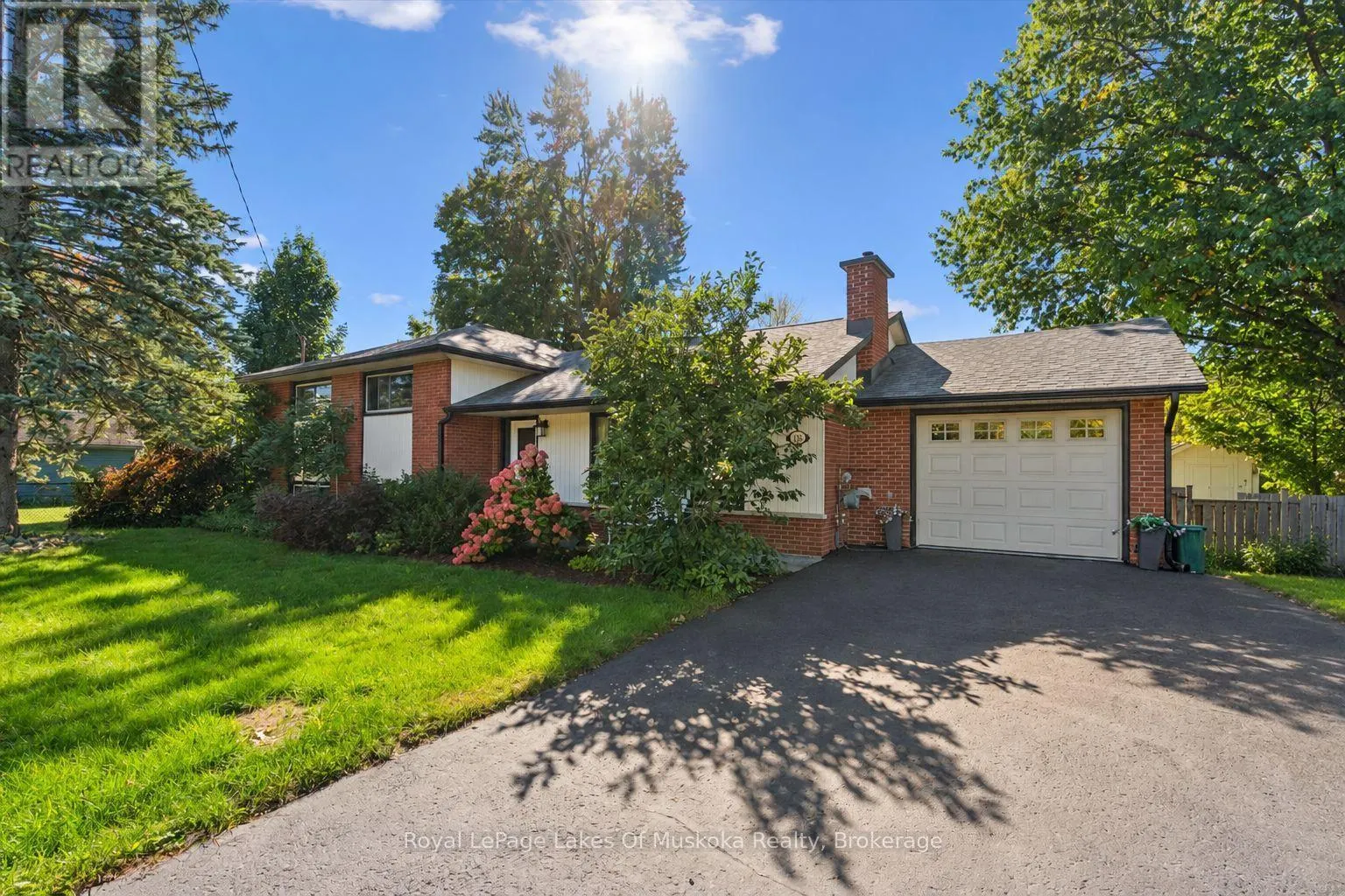 135 MUSKOKA BEACH ROAD