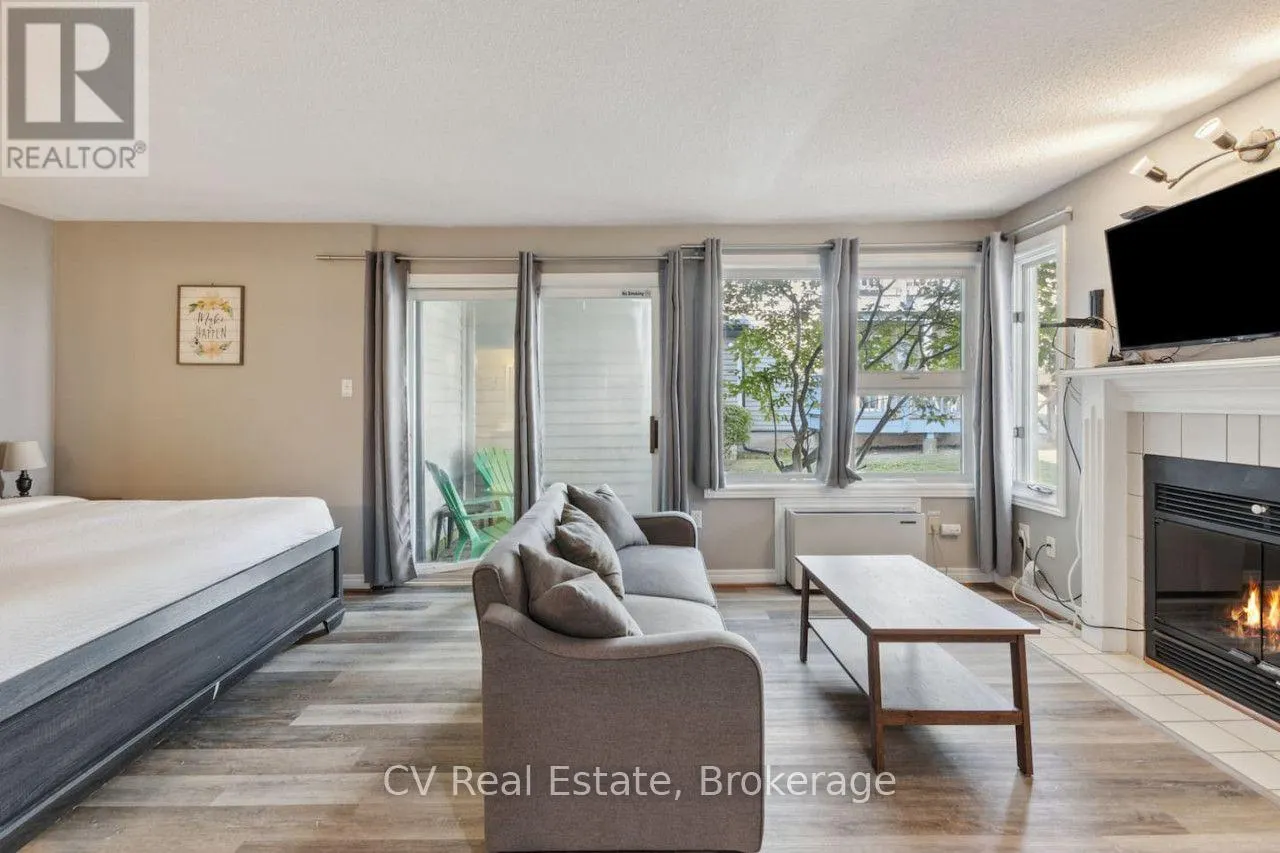404 - 796468 GREY 19 ROAD #404