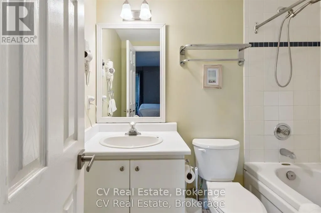 404 - 796468 GREY 19 ROAD #404