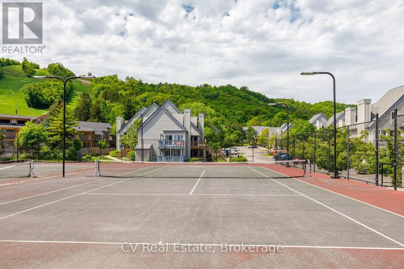 404 - 796468 GREY 19 ROAD #404