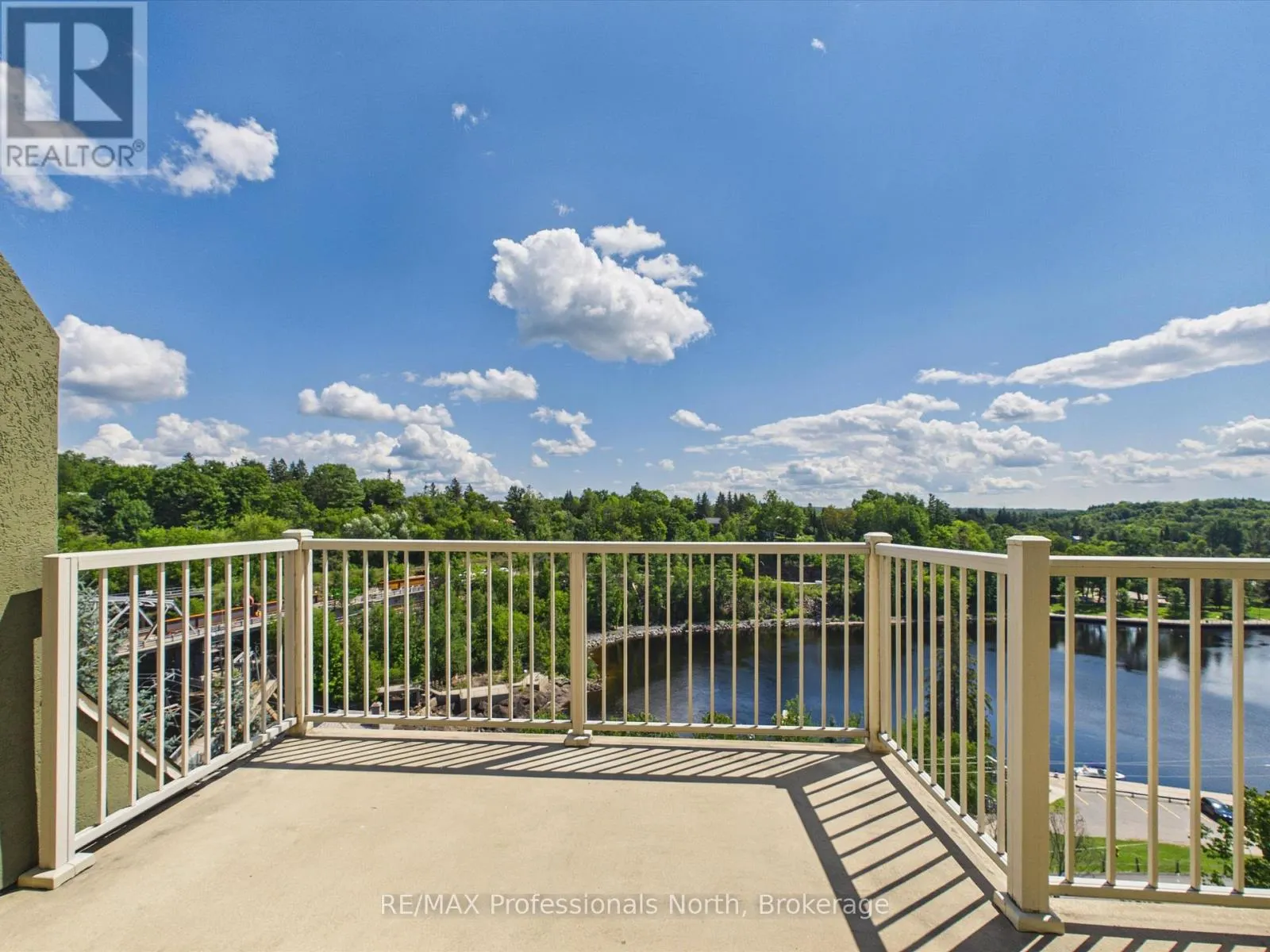 501 - 24 ONTARIO STREET #501